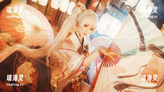 金鱼yui 金鱼yui和她的白衬衫:高清图册,千种姿态,只为演绎那份不羁的青春。