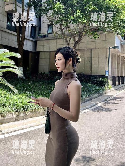 陈妮妮UNI 微密圈 - 陈妮妮UNI的高清自拍,恩,像是对镜子的一次调皮挑衅。