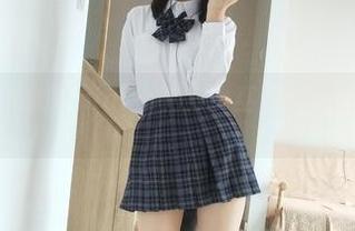 原图传送，魔物喵nigisa化身女巫，这条路我走不退啊。