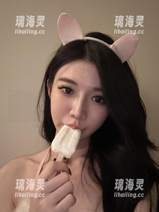 黎允熙 微密圈 - 而已,黎允熙新的作品和她的美腿玉足全集,拍得都快没真相了。